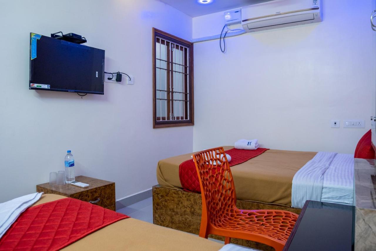 Le Suresh Guest House Pondicherry Exterior foto