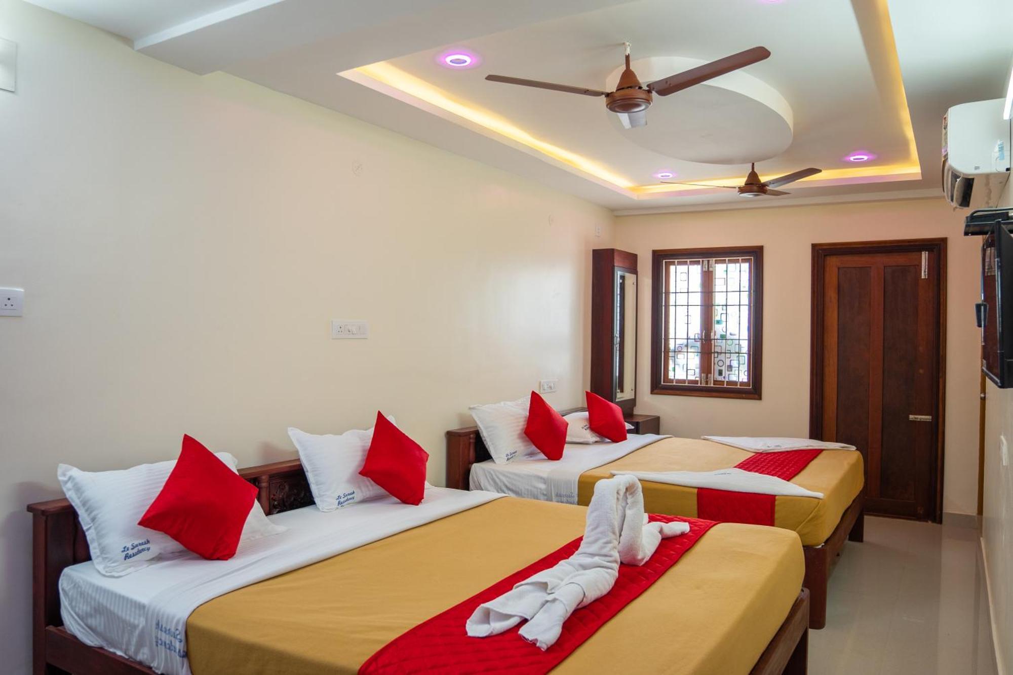 Le Suresh Guest House Pondicherry Exterior foto